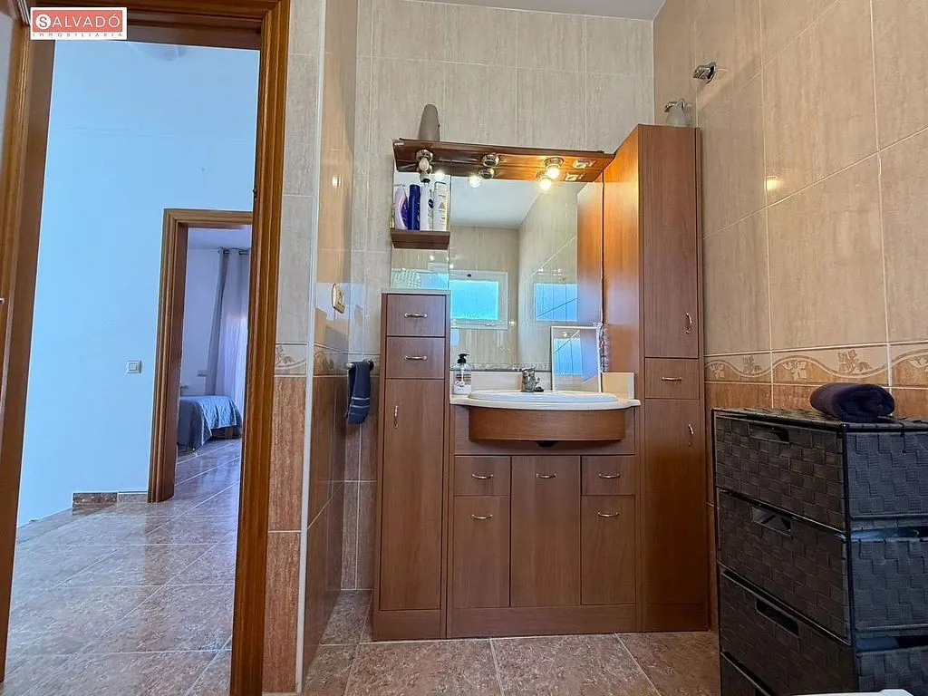 Vannitoad - Chalet with Pool and Sea View in Calafell