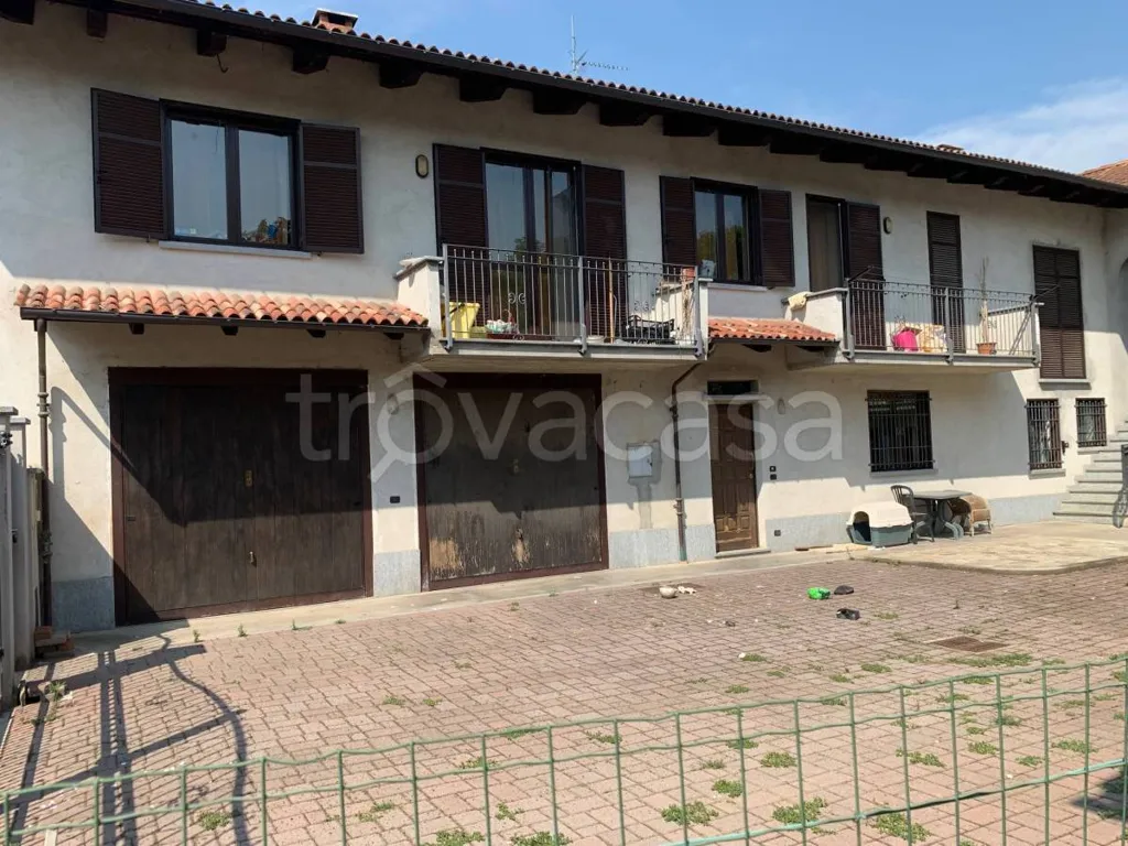 Välivaade - Townhouse with Balcony in Morozzo