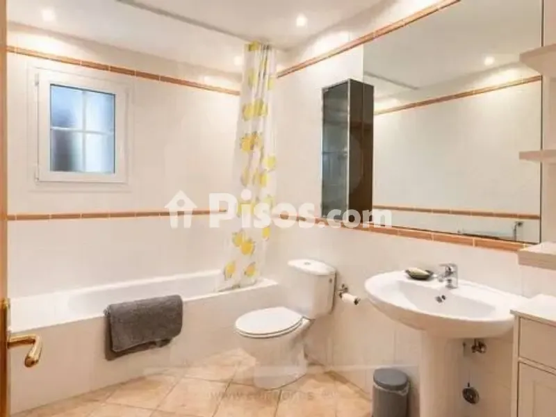 Salles de bain - Penthouse with Sea Views in Calonge
