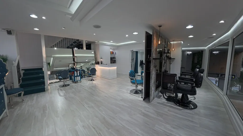 Toad - Design Salon with Modern Finishes in Benidorm