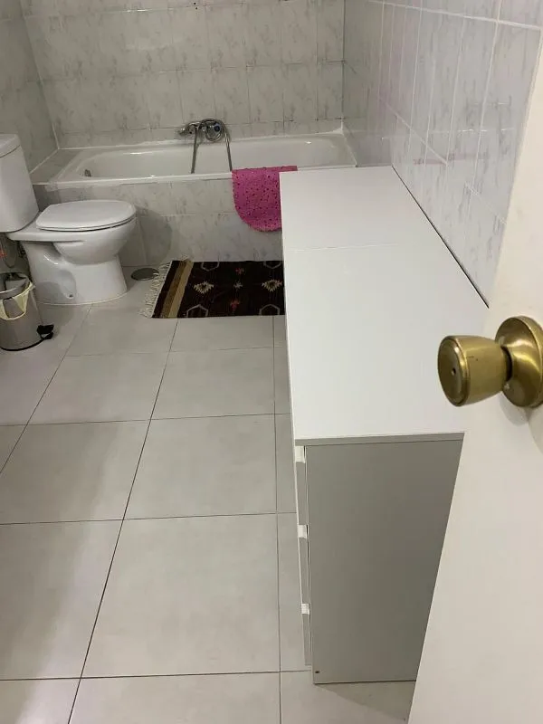 Vannitoad - 3-Bedroom Flat near Cáceres Centre