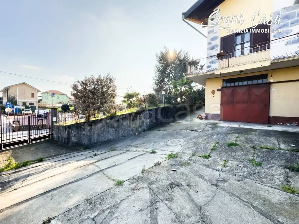 Extérieur - Villa with Garden in Marano Ticino