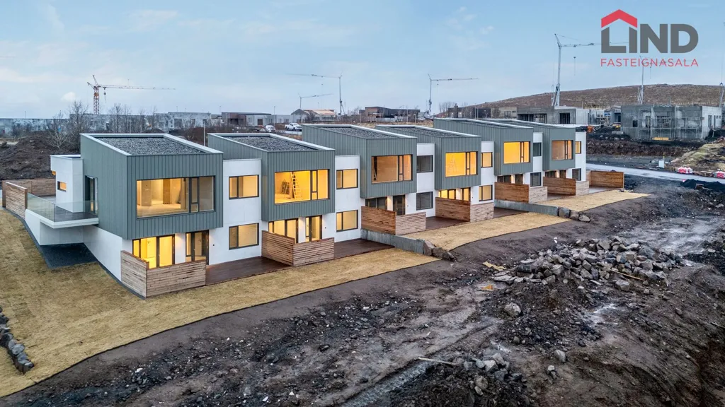 6-toaline maja asukohas Hafnarfjörður