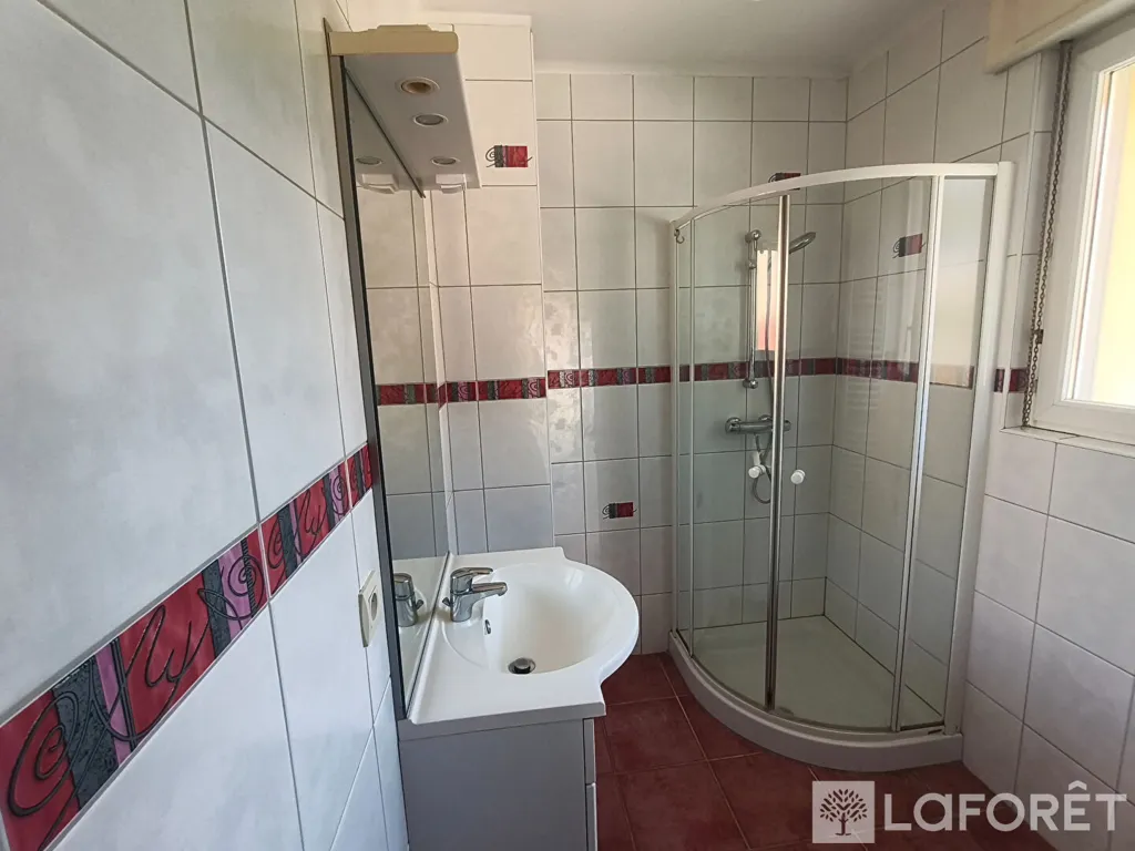 Vannitoad - House with Constructible Land in Grandvillars