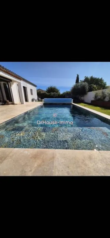 Piscine - Villa avec Piscine et Jacuzzi à Argeliers