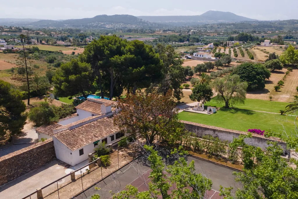 Õhuvaade - 18th-Century Finca with Pool in Jávea