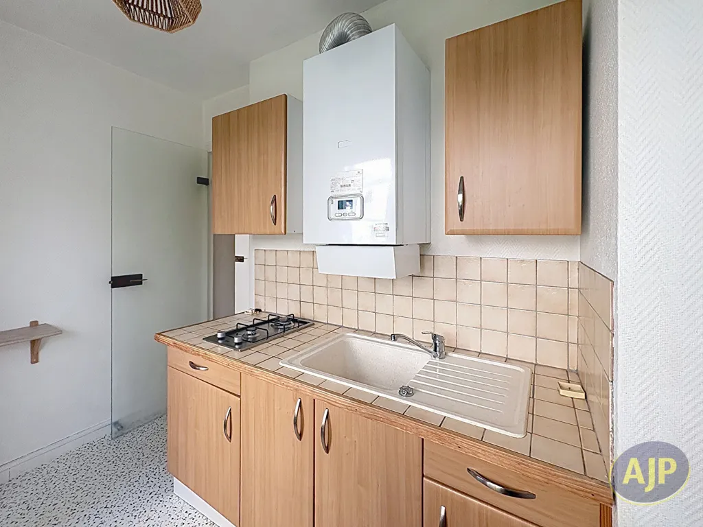 Cuisine - Studio avec Balcon et Cave à Nantes