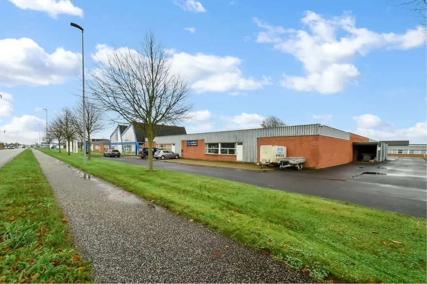 Välivaade - Office and Warehouse Space on Vesterholmvej, Herning