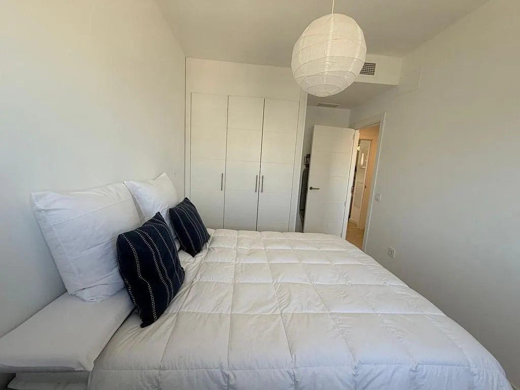 Bedrooms - Penthouse with Pool on Avenida Mar de Alborán
