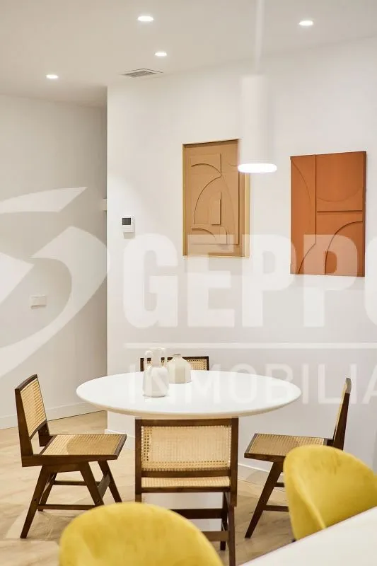 Söögituba - Modern Flat with Lift in Calle Goya, Madrid