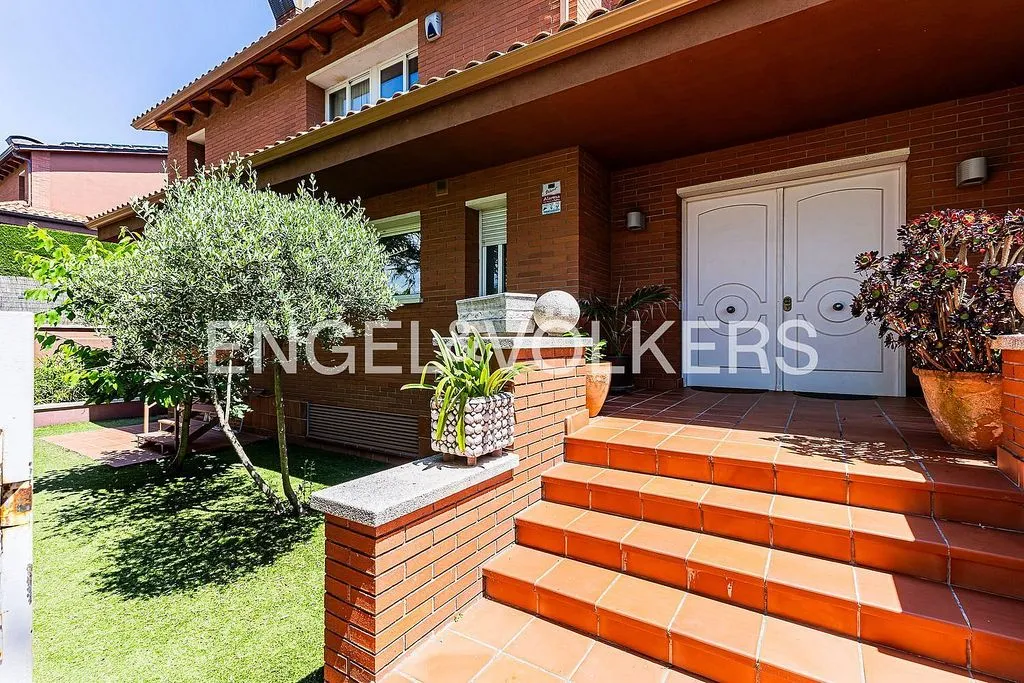 Välivaade - Chalet with Pool and Terrace in Mira-sol
