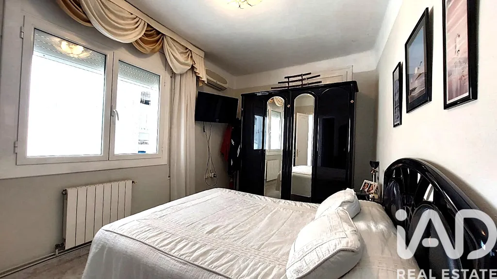 Chambres - Spacious 4-Bedroom Flat with Balcón in Calaf