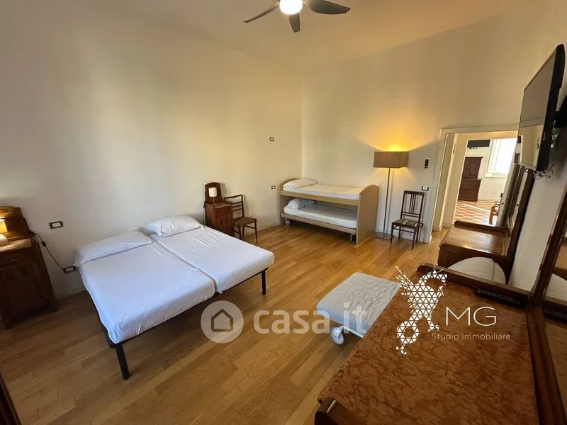 Chambres - Two-Unit Apartment with Private Garden in Castiglioncello