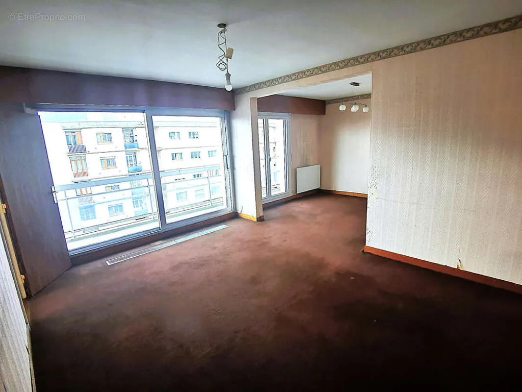 Elutuba - F5 Apartment with Balconies in Nancy