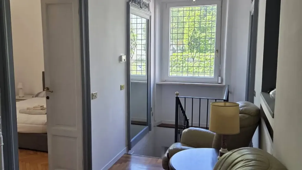 Entrée - Historic Building Apartment with Private Parking in Milan