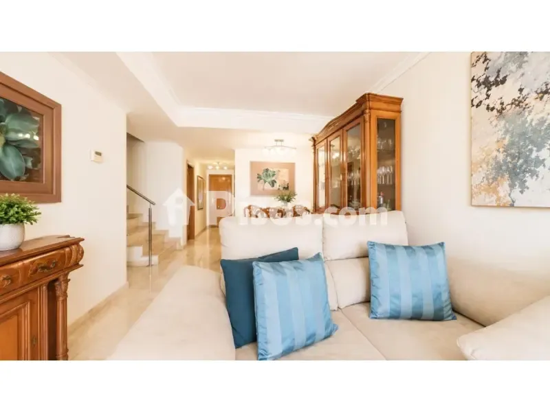 Elutuba - Duplex with Sea Views in Benalmádena