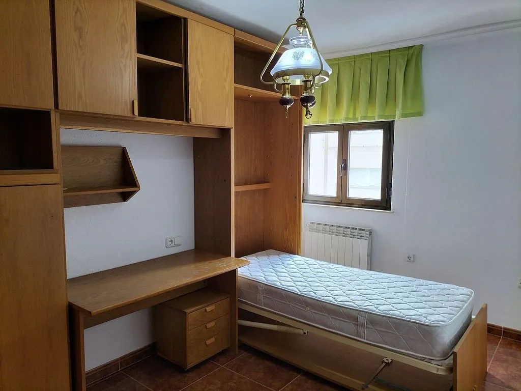 Magamistoad - Furnished Flat with Balcony in Vidal, Salamanca