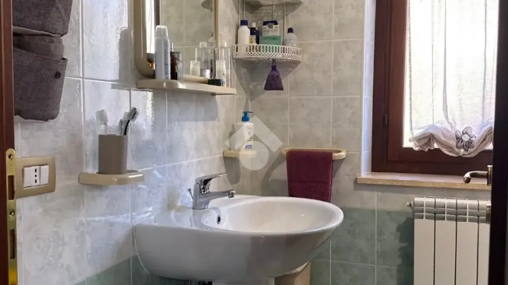 Bagni - Triplex with Garden in Pozzilli