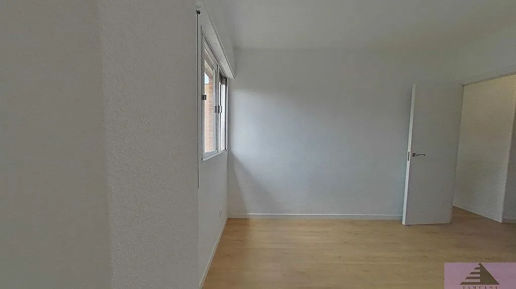 Pièces - Fully Renovated Flat with Metro Access in Fuenlabrada