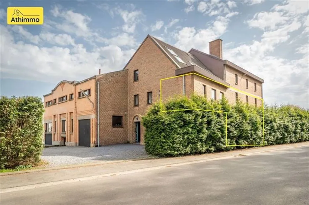 Extérieur - Loft en Duplex avec Terrasse à Blicquy