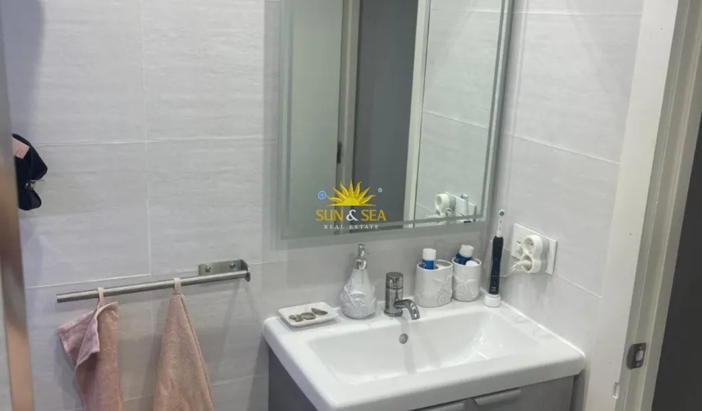 Salles de bain - Apartment with Sea View in Punta Prima