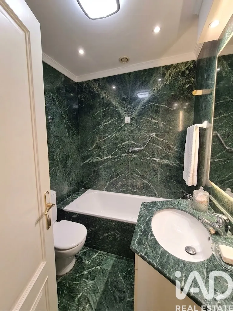 Vannitoad - Spacious T3 Apartment with West Views in Penafiel