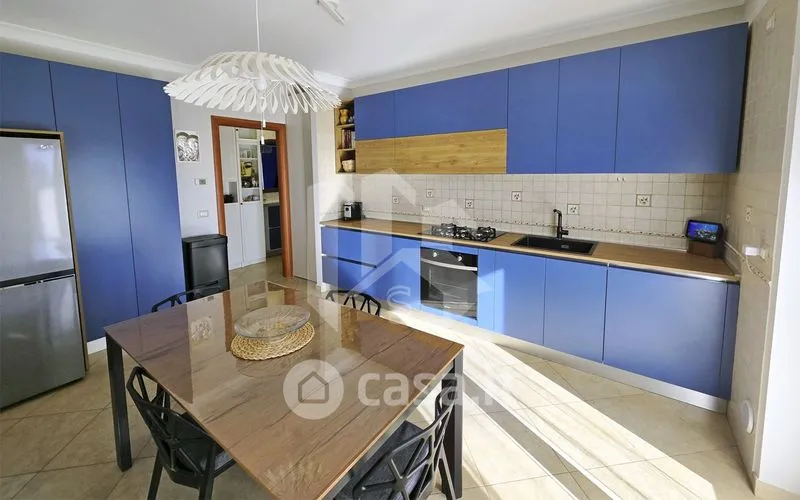 Cuisine - Modern Apartment with Garden in Termoli