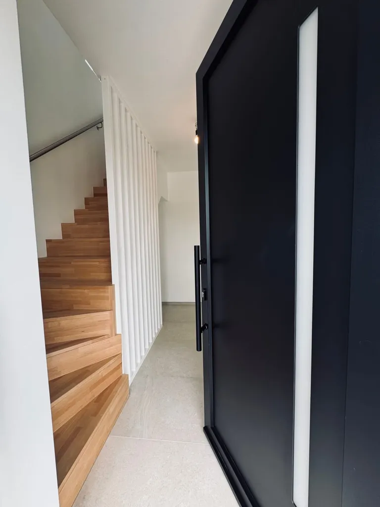 Esik - New Build House with Solar Panels in Marche