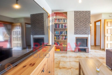 Elutuba - Detached House with Garden in Traspinedo