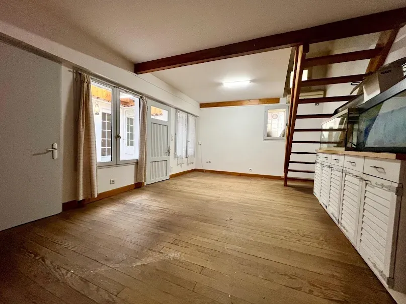 Maison 3 pièces à Preignac