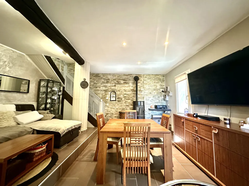 Sala da pranzo - Renovated House with Terrace in La Trinité