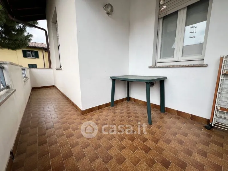 Terrasse - Two-Bedroom Apartment with Balcony in Seregno