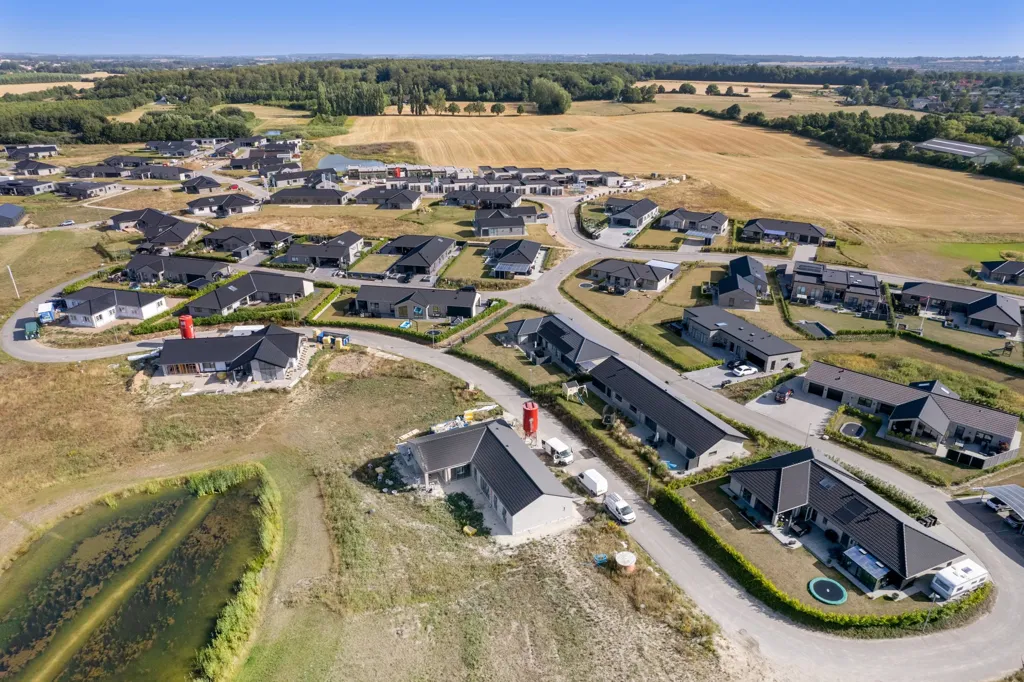Õhuvaade - Year-Round Plot with 5G Coverage in Næstved