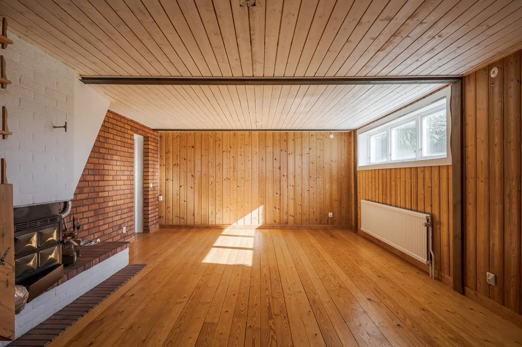4-toaline maja asukohas Skövde kommun