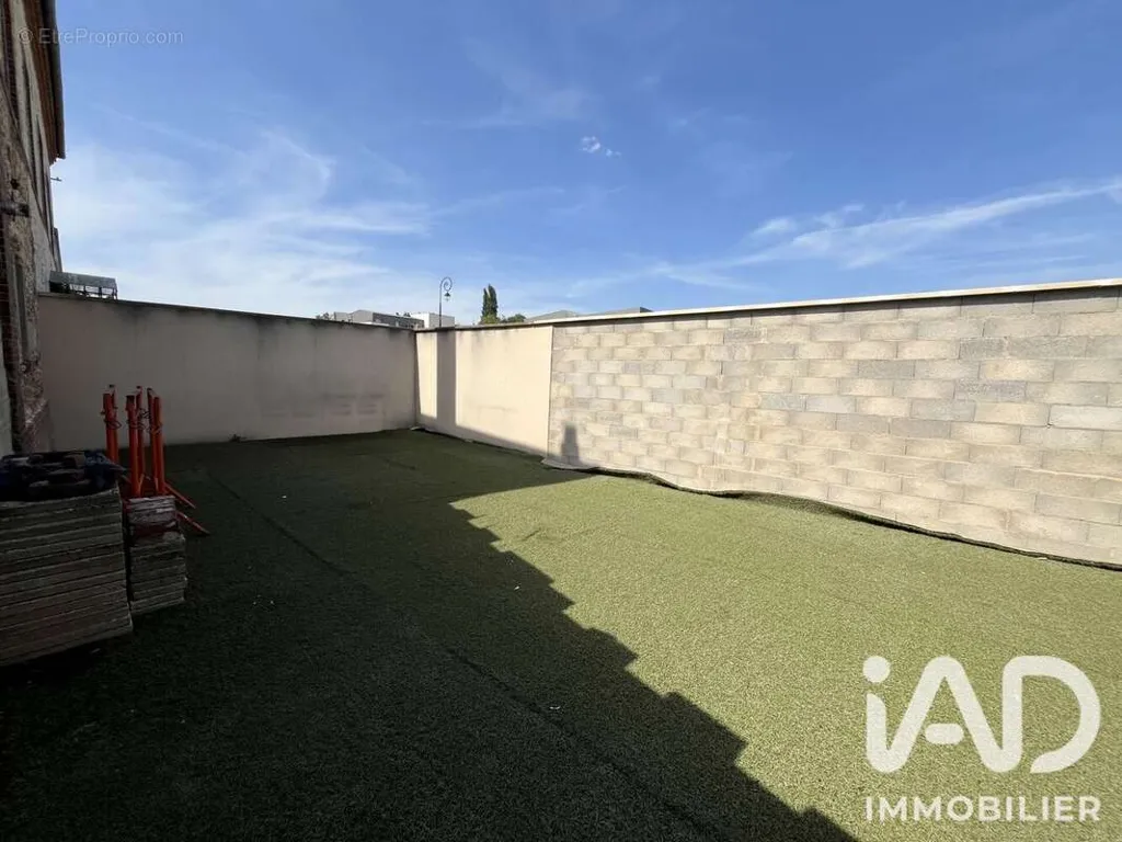 Aed - Charming Maison with Terrace in Hanches