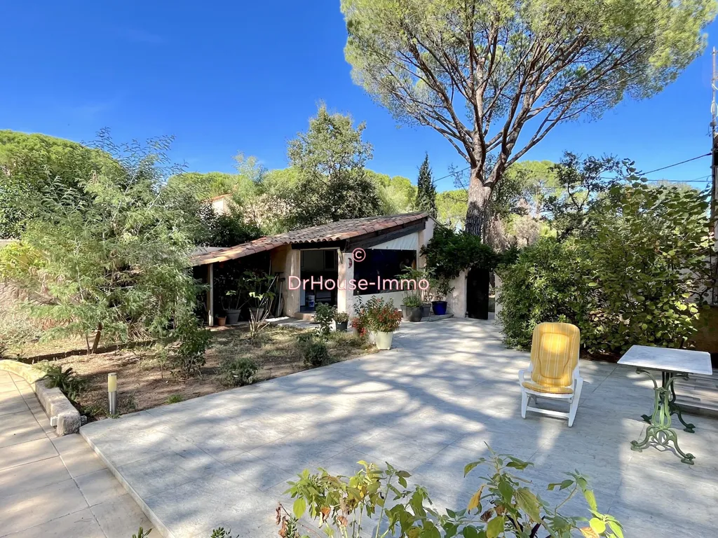 Terrasse - Maison avec Piscine et Jardin à Vidauban