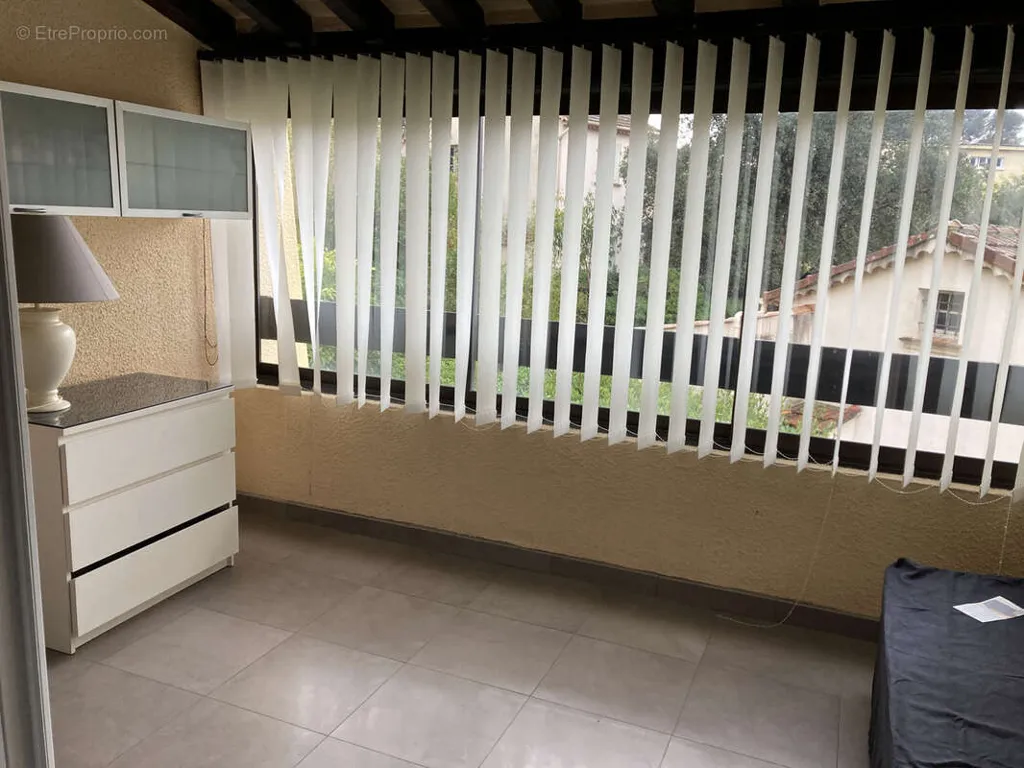 Chambres - Studio avec Loggia près du Centre-ville et des Calanques