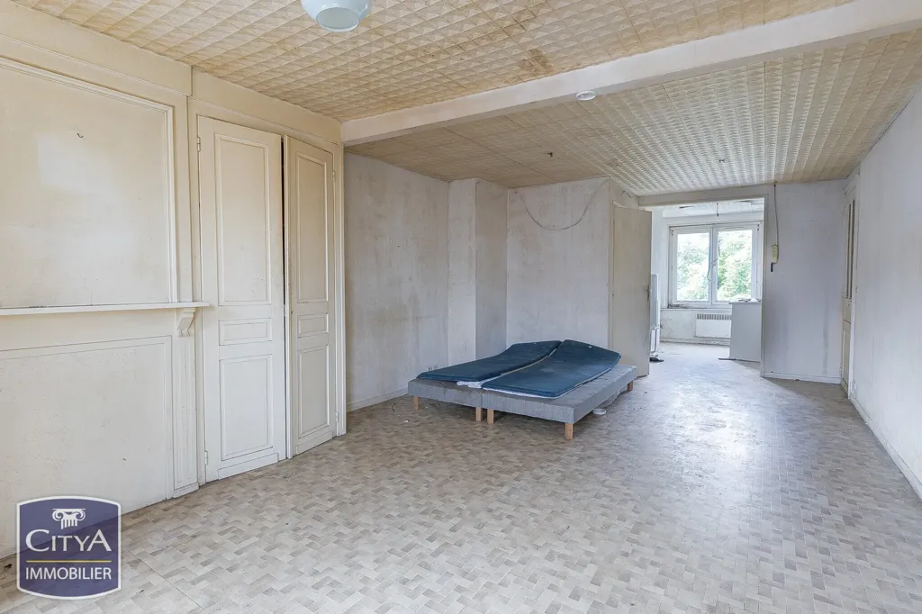Pièces - Immeuble de Rapport sur l'Avenue de Dunkerque à Lille