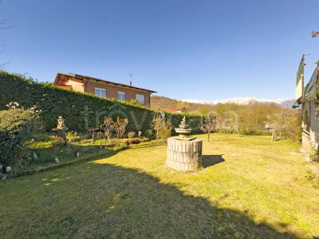 Aed - Rustic Property with Panoramic View in Trana