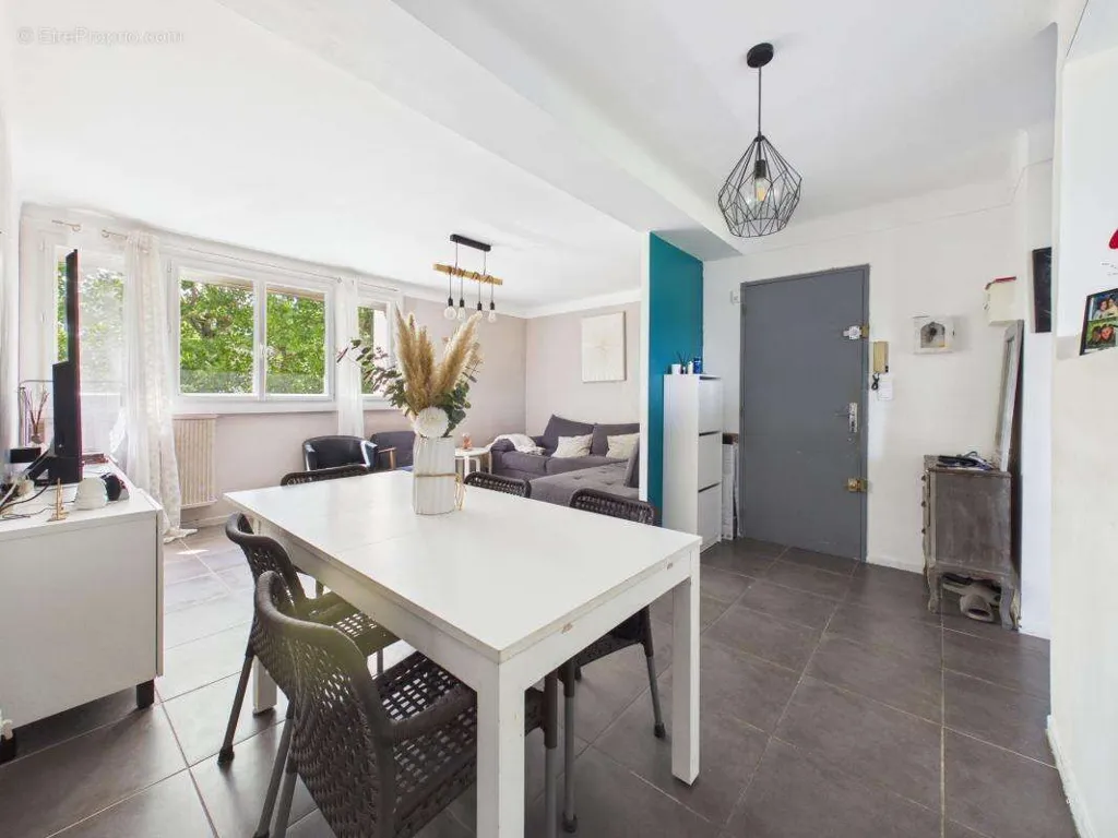 Appartement 4 pièces à Avignon