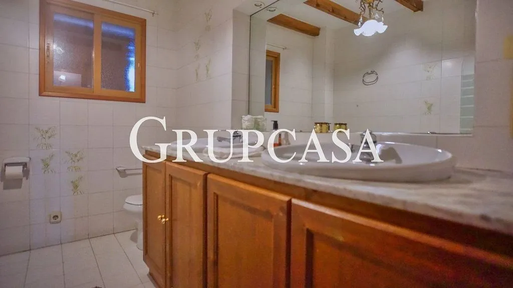 Vannitoad - Luxury Detached House with Pool in Alpicat