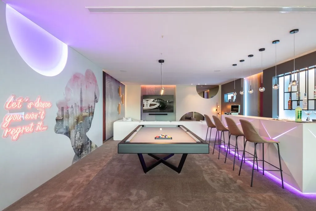 Pièces - Luxury Villa with Panoramic Sea Views in Benahavís