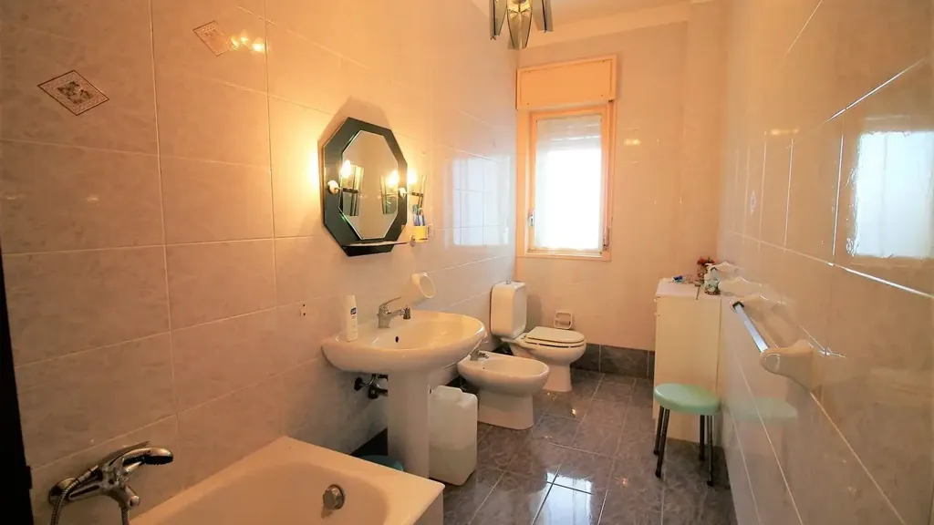 Bagni - Appartamento con terrazzo a Siracusa