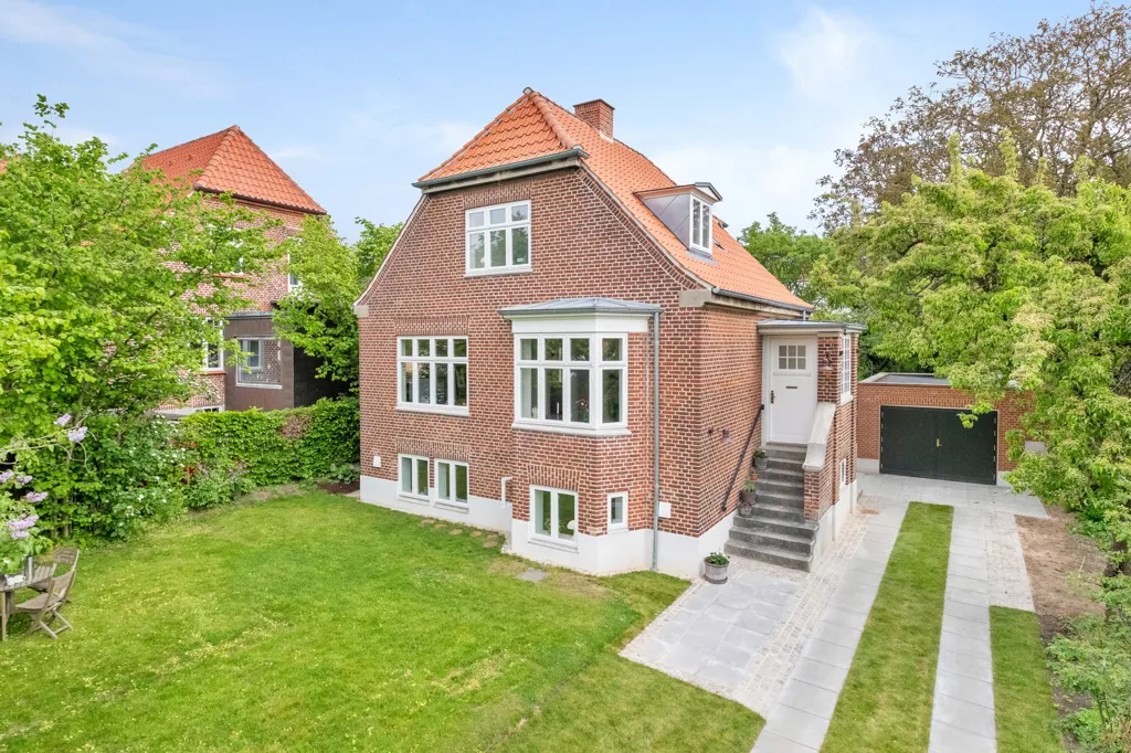 Vue aérienne - Classically Styled Villa with Garden in Aarhus C