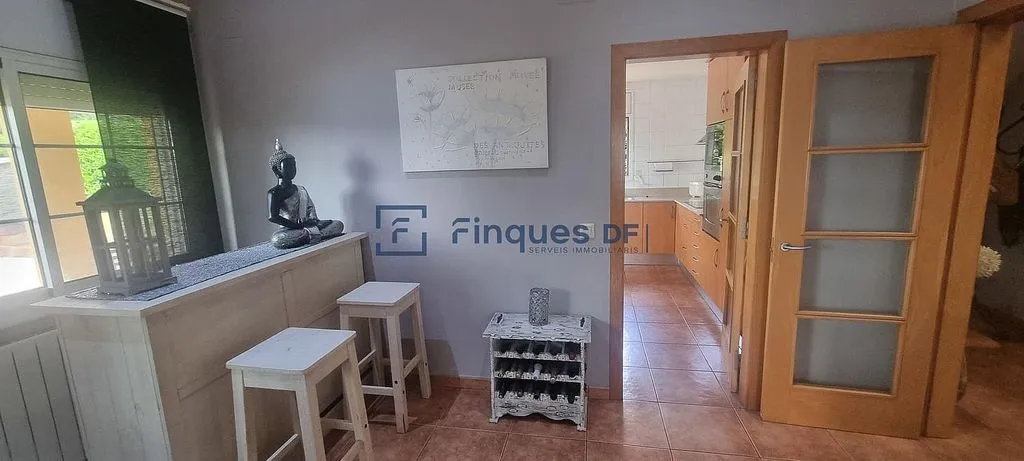 Esik - Spacious House with Garden in Caldes de Malavella