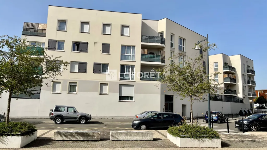 Extérieur - Appartement 3 Pièces avec Balcon à Goussainville