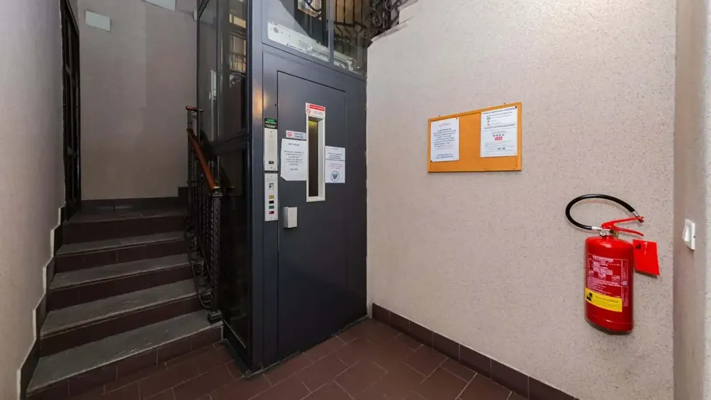 Esik - Cozy Studio in Central Milan