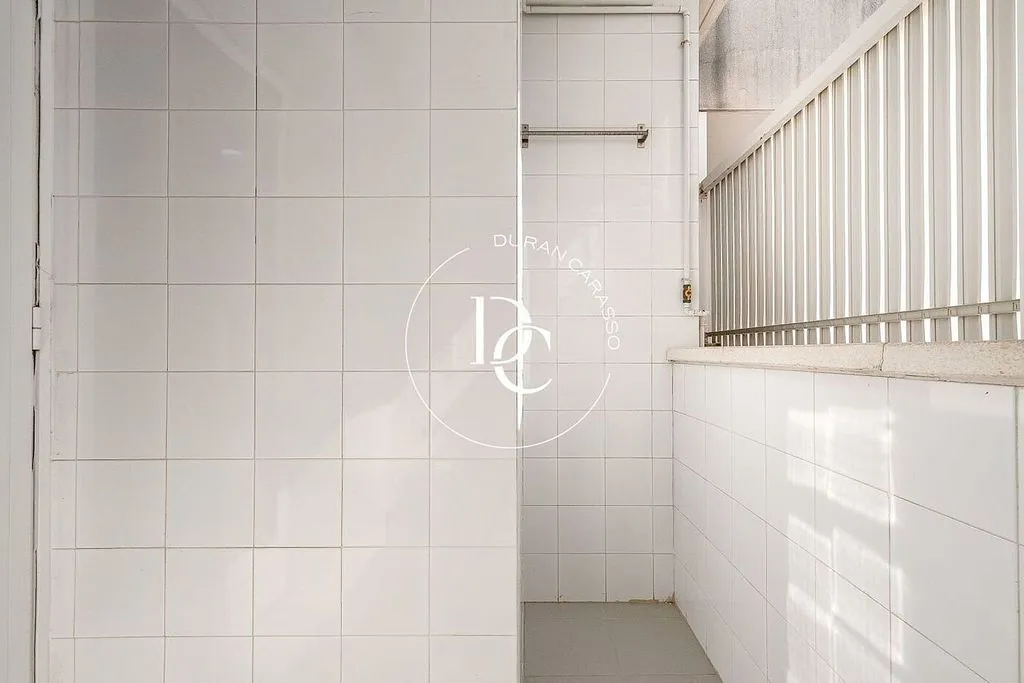 Salles de bain - Top-Floor Apartment with Pool in Can Pei