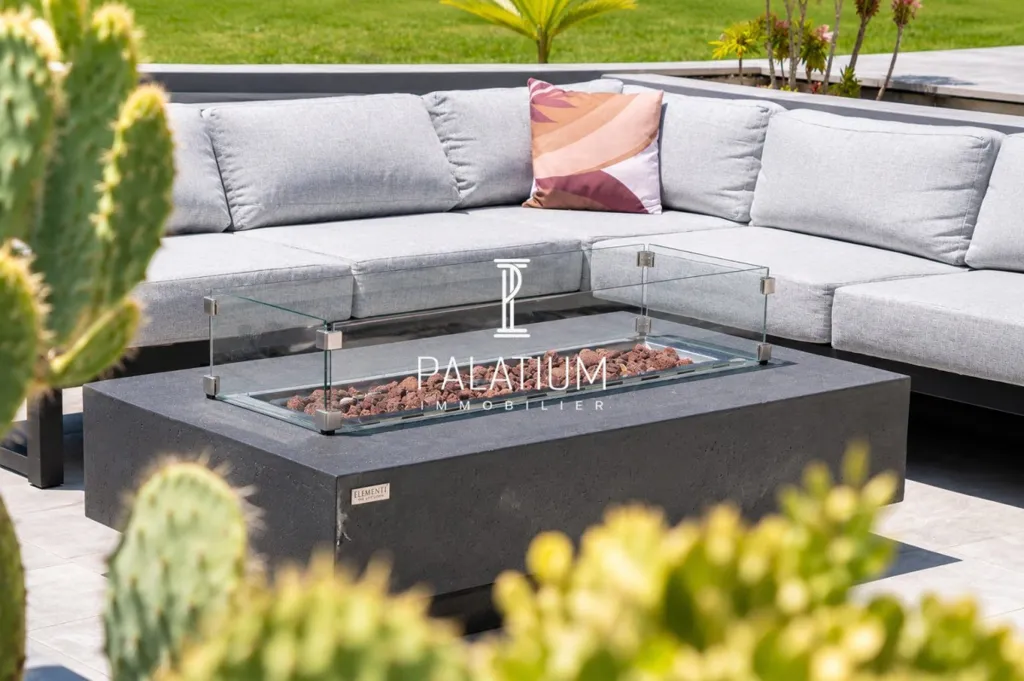 Terrazza - Contemporary Villa with Pool in Gap