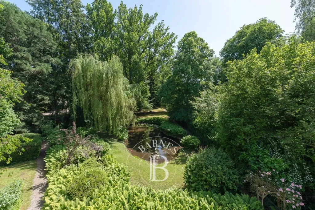 Aed - Colonial-Style Manor with Park in Thaon-les-Vosges